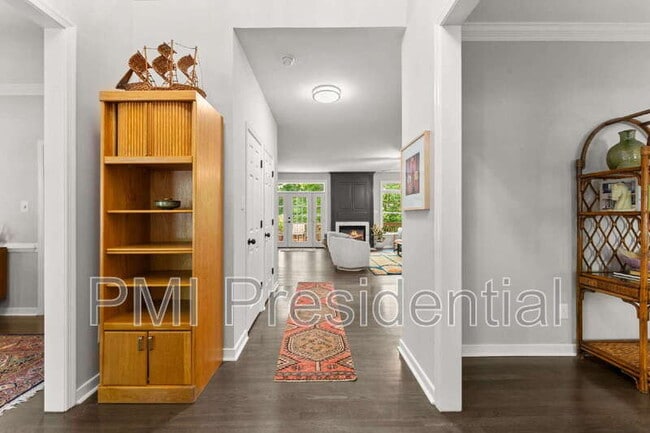 Photo - 1809 Winding Way