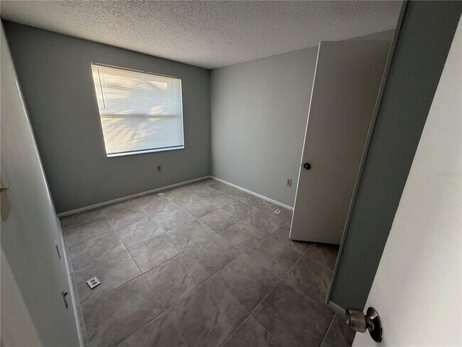 Photo - 2717 25th St