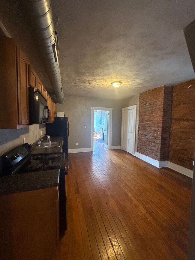 Photo - 1608 Lowrie St Unit #3