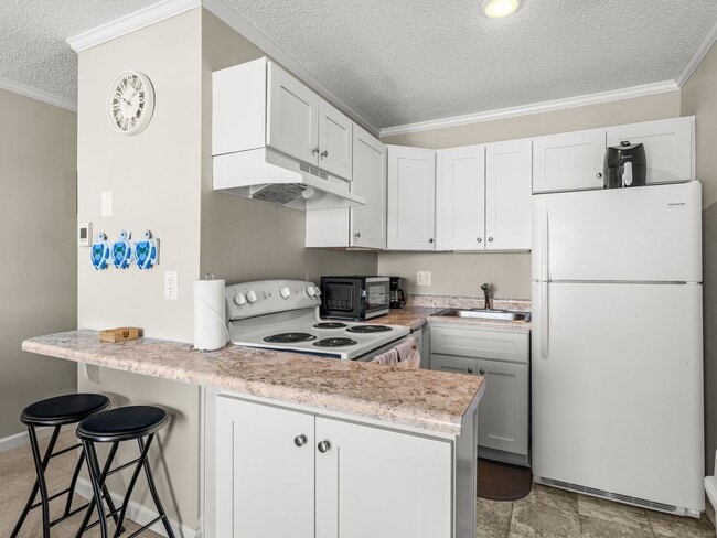 Photo - Furnished avail @ Topsail Reef Condos - OC...
