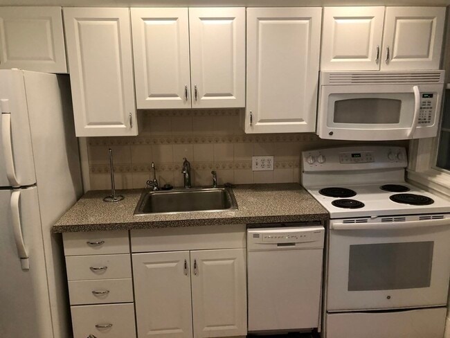 Photo - 15 Braemore Rd