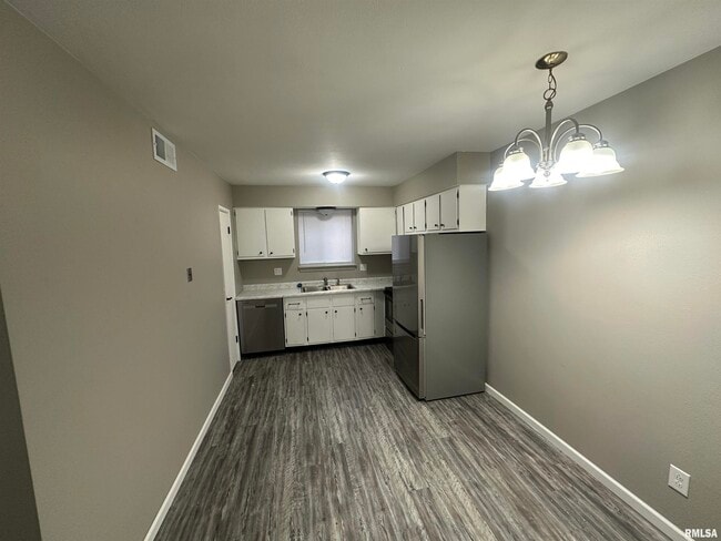 Photo - 2915 W Cannes Dr Unit A