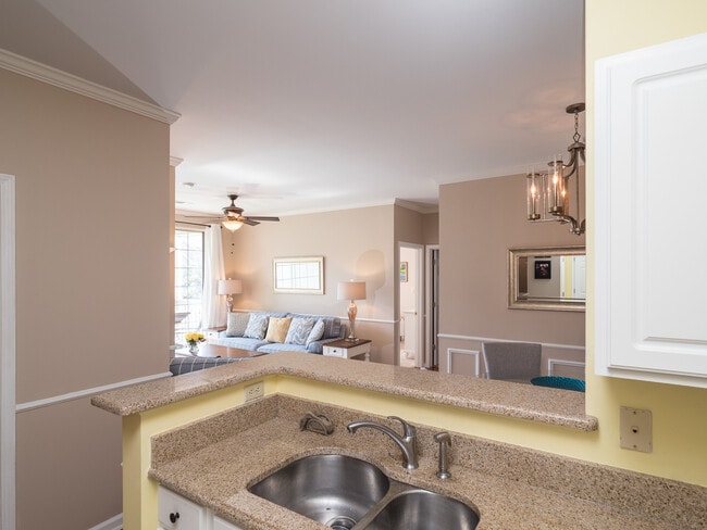 Photo - 1600 Long Grove Dr Unidad 1221