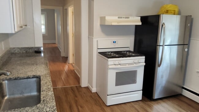 Photo - 222-226-226 N Main St