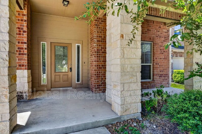 14918 Goldfinch Wy