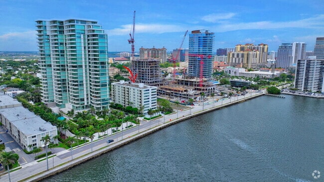 Building Photo - 1501 S Flagler Dr Unit 9d Rental