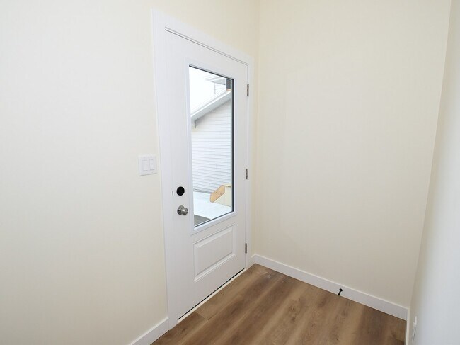 Photo - 2127-2125 5 Ave SW Unité 2127