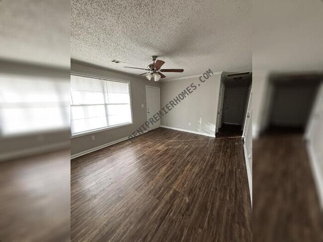 Photo - 217 N Bailey Blvd