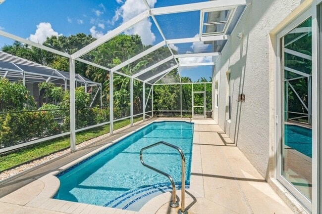 Photo - 1019 Egret Cir N