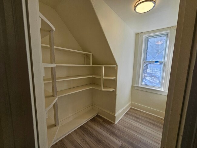 Photo - 227 Rockingham St Unit 3