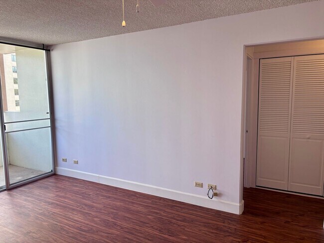 Photo - For Rent | New Renovated 1 Bedroom, 1 Bathroom with 1 Assigned Covered Parking at Scenic Tower Unit 9B