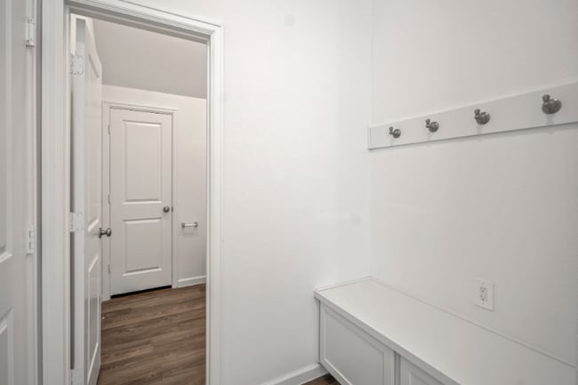 Photo - 613 Royal Arch Dr Casa