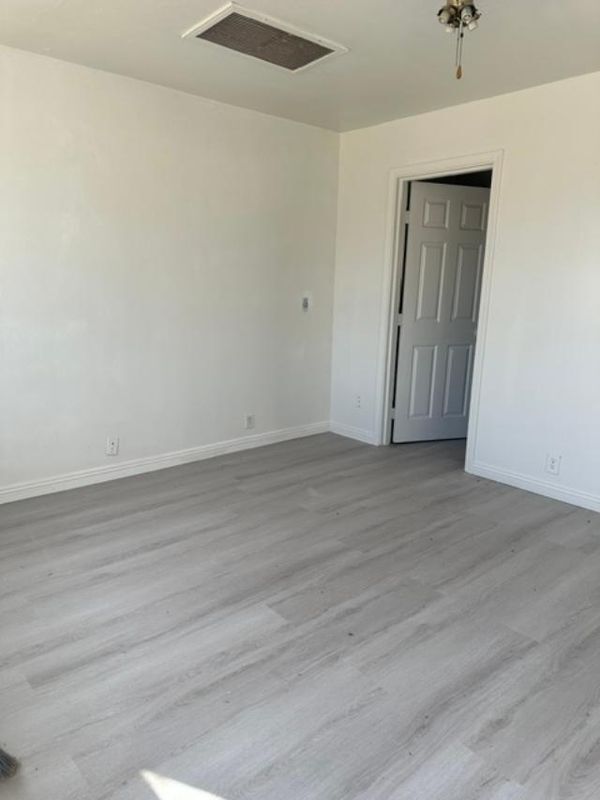 451 W Yermo Rd Unit B