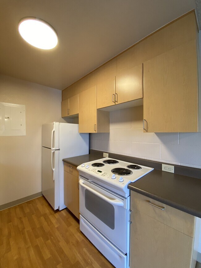 Olympic Park Apartments For Rent in Everett, WA