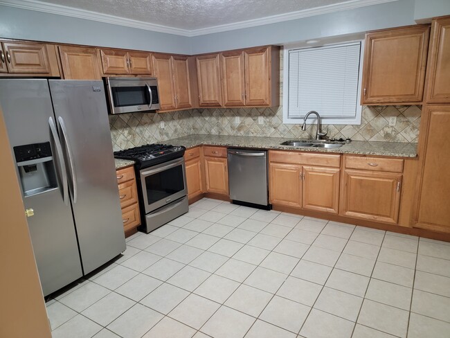 Photo - 321 Acaro Ct