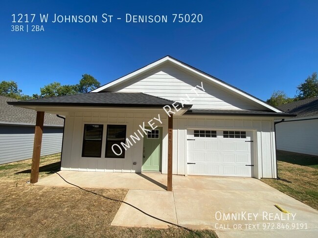 Photo - 1217 W Johnson St House