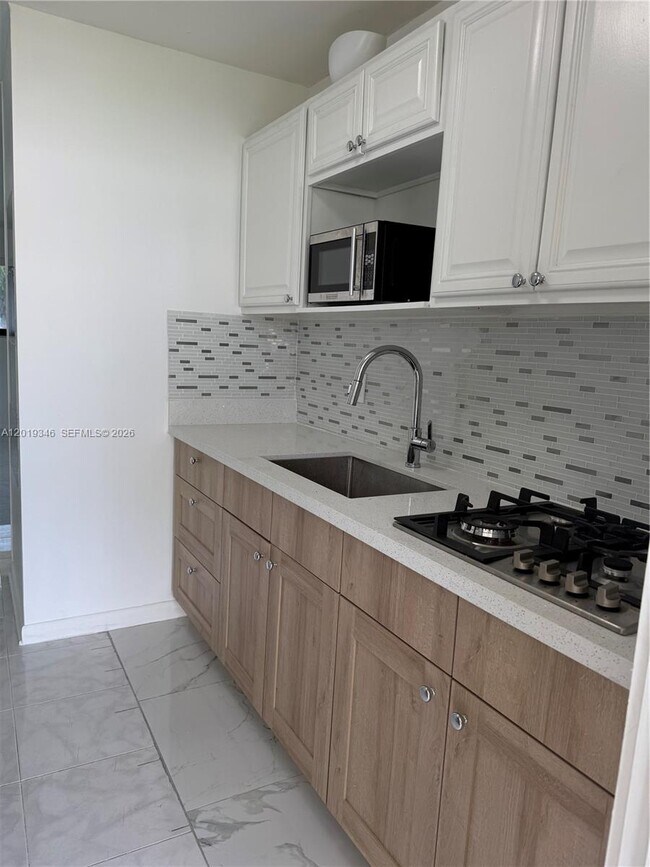 Photo - 18510 Atlantic Blvd