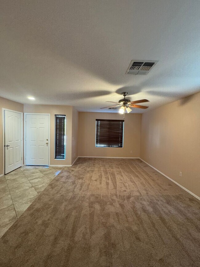 Photo - 2133 W Burgess Ln