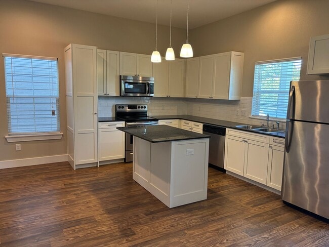 Photo - Colorful 2/2 Townhomes in Sherman!