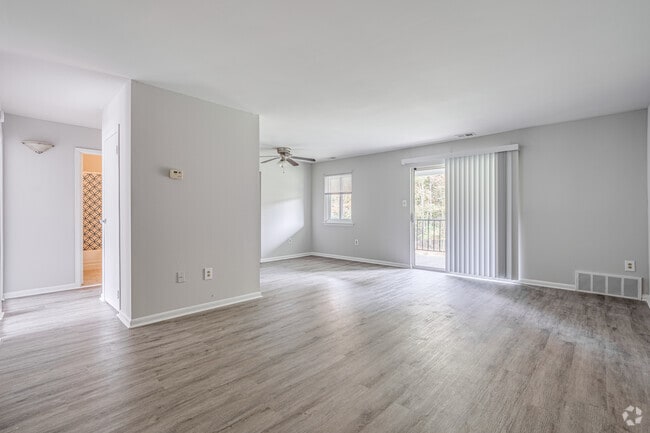 2HAB, 1BA - 1,080 ft² - Orchard Court Apartments