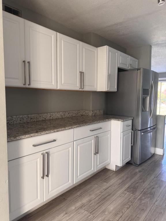 Photo - 2357 Tom Jones St