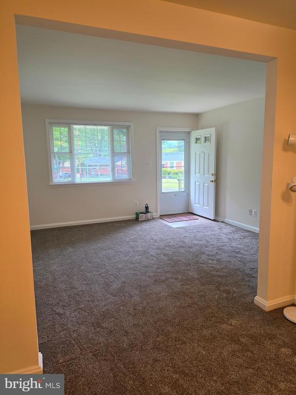Photo - 4700 Red Fox Rd