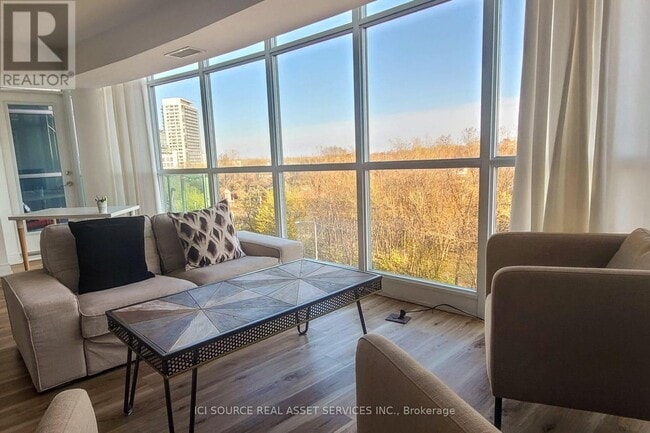 Photo - 219 Fort York Blvd Unité 611
