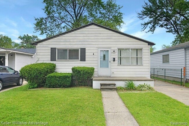 Building Photo - 5705 Detroit St Rental
