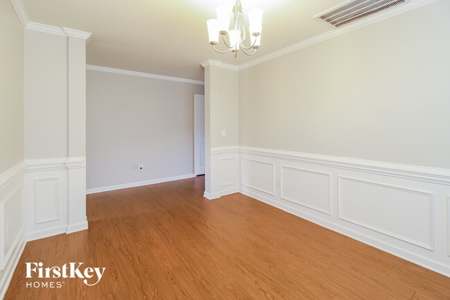 Photo - 1754 Abbott Oaks Dr