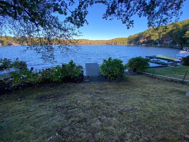 Photo - 110 Great Hill Pond Rd