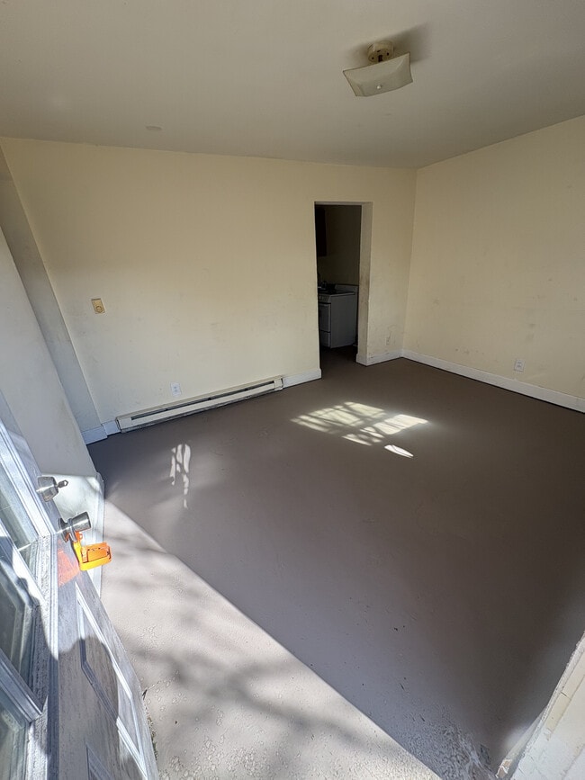 Photo - Pursley Court Apartments