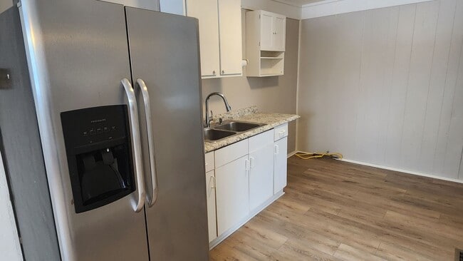 Photo - 1608-1608 1/2 Avenue B Unit Apartment 1608