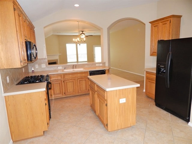 Photo - 860 Rock Harbor Ln