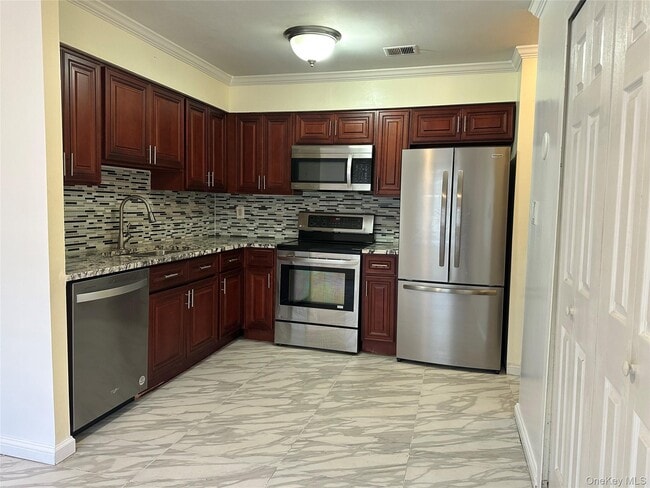 Building Photo - 216 Springmeadow Dr Unit K