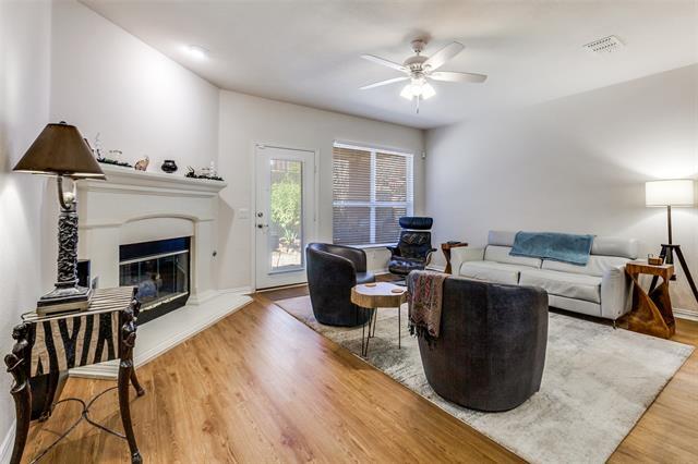 Photo - 906 Grand Cypress Ln