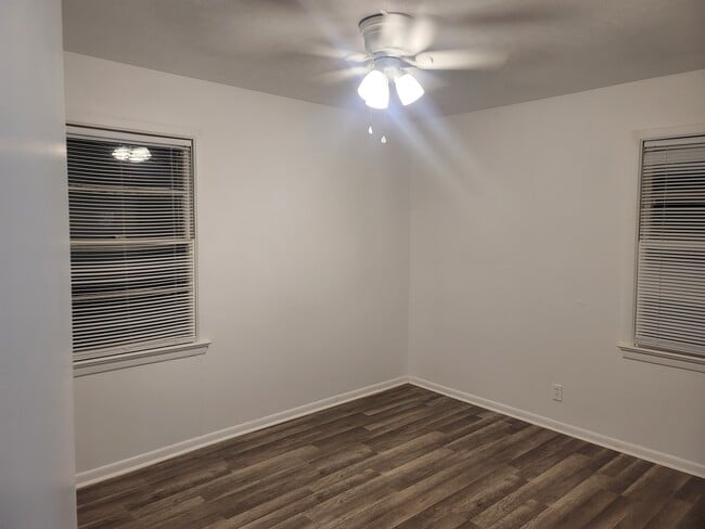 Photo - 1206 Wedemeyer Rd