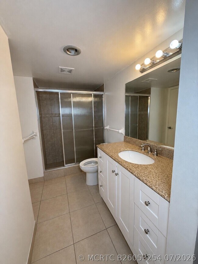 Photo - 4168 Inverrary Dr Unit 103