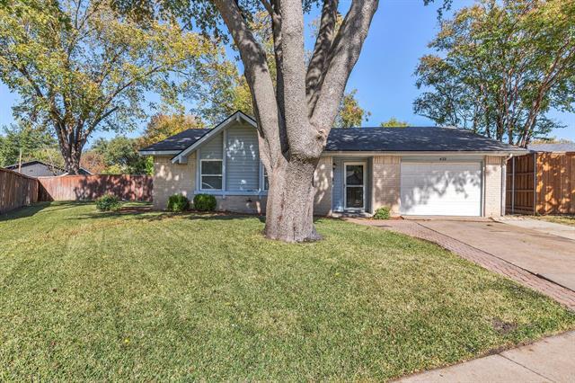 Photo - 439 Clover Ln