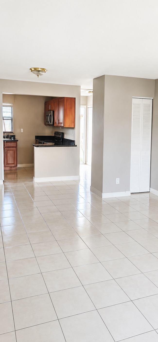 Photo - 3741 SW 60th Ave Unit 3741-4A