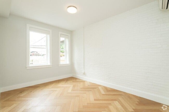 Building Photo - 462 Massachusetts Ave Rental