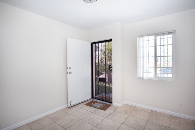 Photo - Beautiful Single Story Family Home Centrally Located Minutes From Downtown San Diego