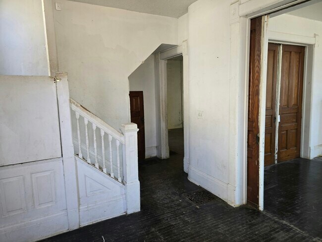 Photo - 1806 N Peoria Ave