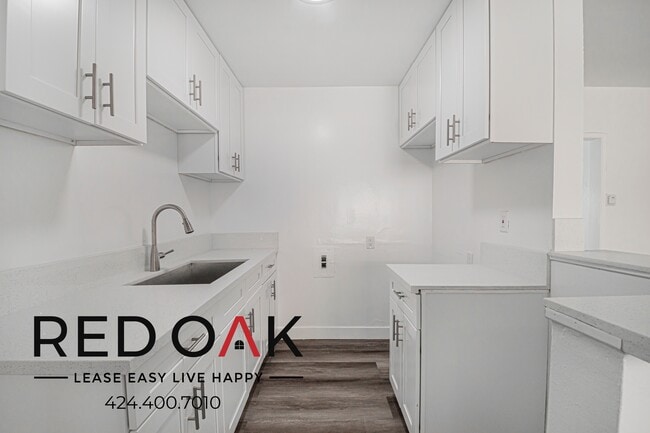 Photo - 4037 McLaughlin Ave Unit 8