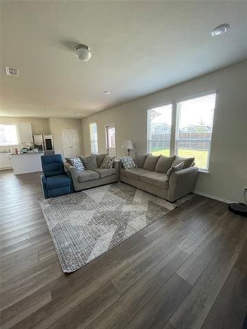 Photo - 902 Feldspar Way