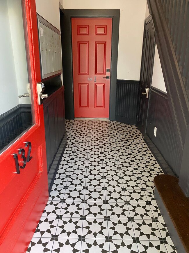 Building Photo - The Phoenixville Lofts-Upgraded 1 Bedroom Unit 4