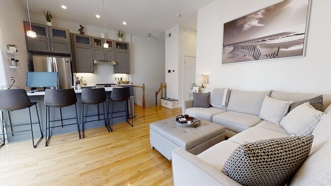 Photo - 126 Princeton St Unit 3