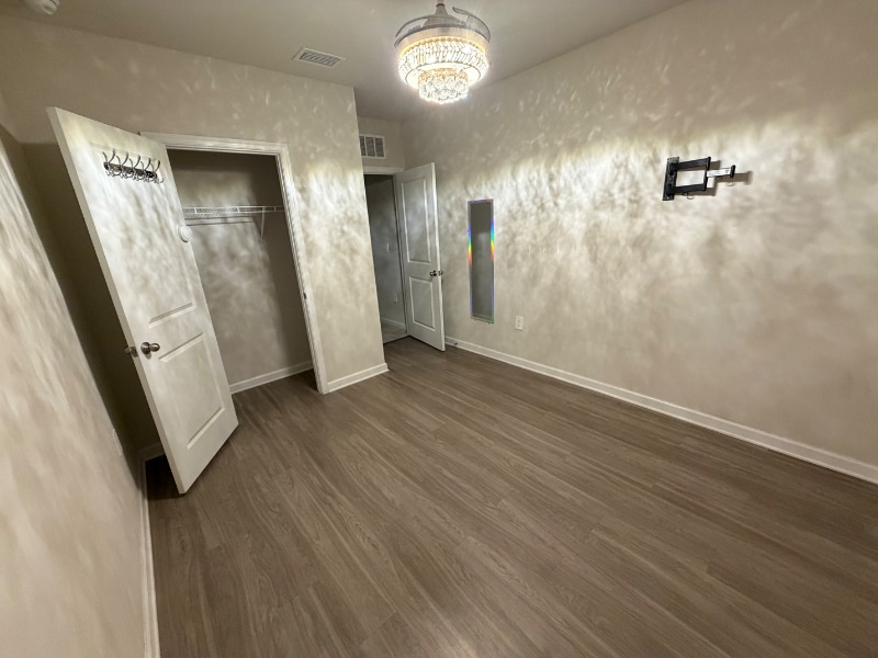 Photo - 327 Raspberry Rd