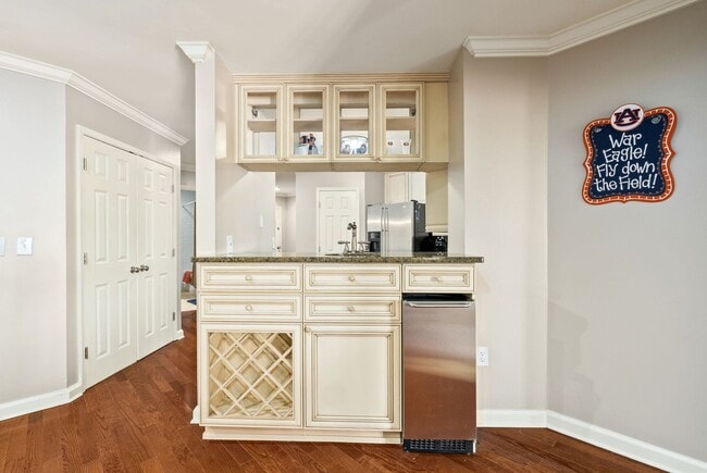 Photo - Magnolia Plaza -145 E. Magnolia, Unit 311 Unit 311