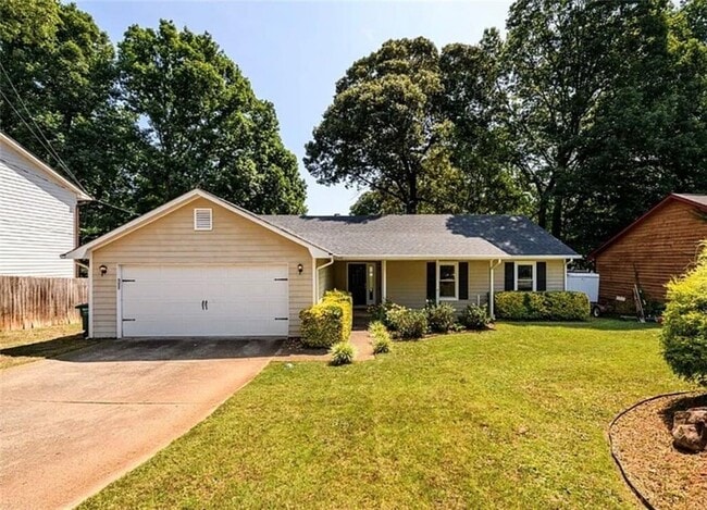 Building Photo - 2731 Blarney Way NW