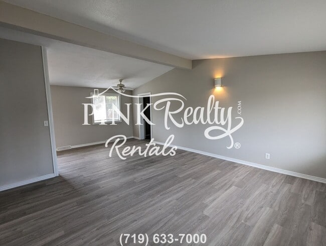 Photo - 123 Amherst St